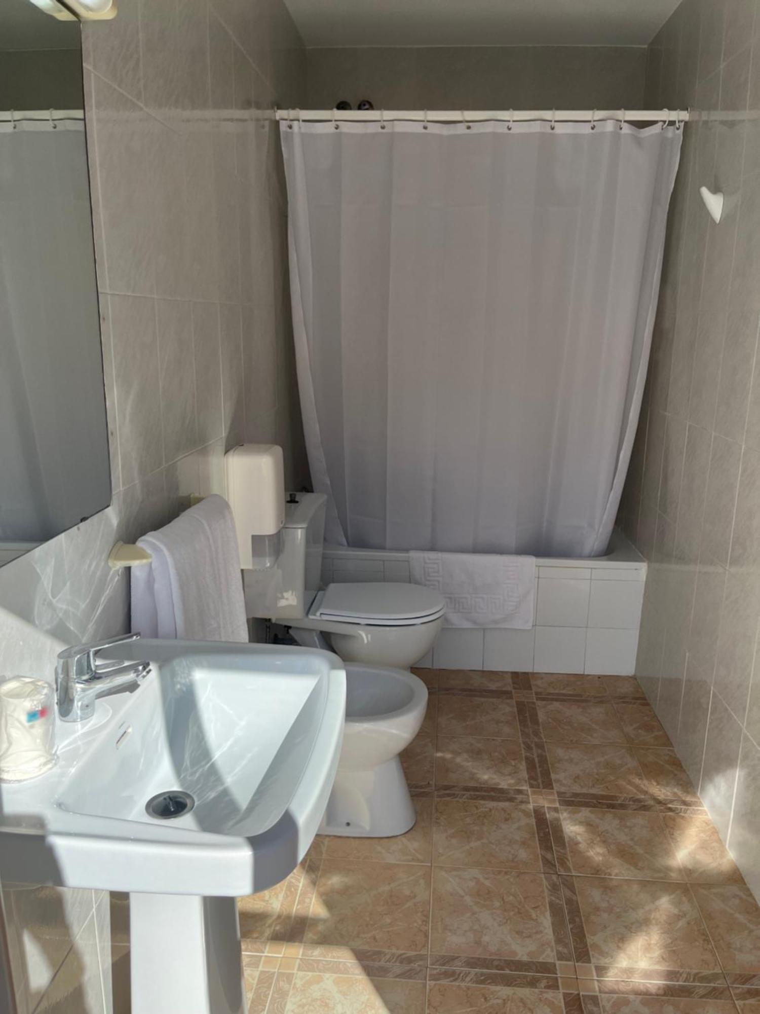 Hostal Barbate Exterior foto